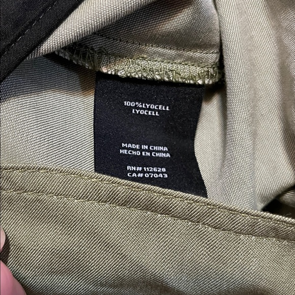 Tahari Lyocell Pintuck Jacket in Green/Black/Blue-Gray Size Medium NEW - Picture 13 of 14